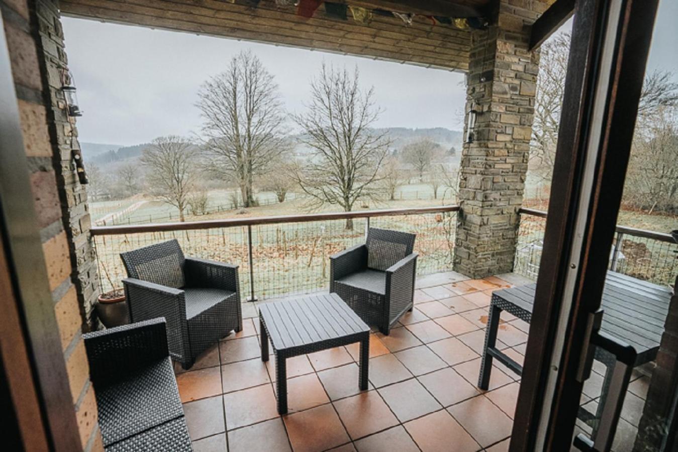 Le Refuge De Kila Panzió Waimes Kültér fotó